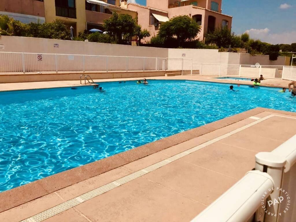 Studio Vue Mer Avec Piscine Et Terrain De Tennis سوسيه-لي-بان المظهر الخارجي الصورة